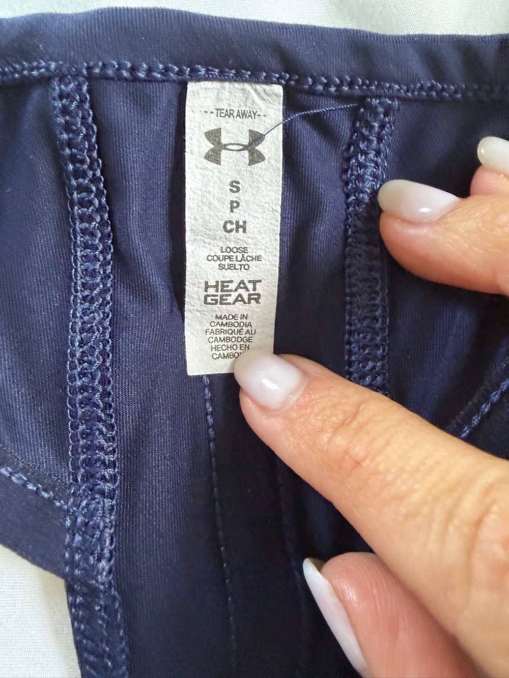 Under Armour Women’s Navy Performance Racerback Tank Size S - Picture 3 of 3